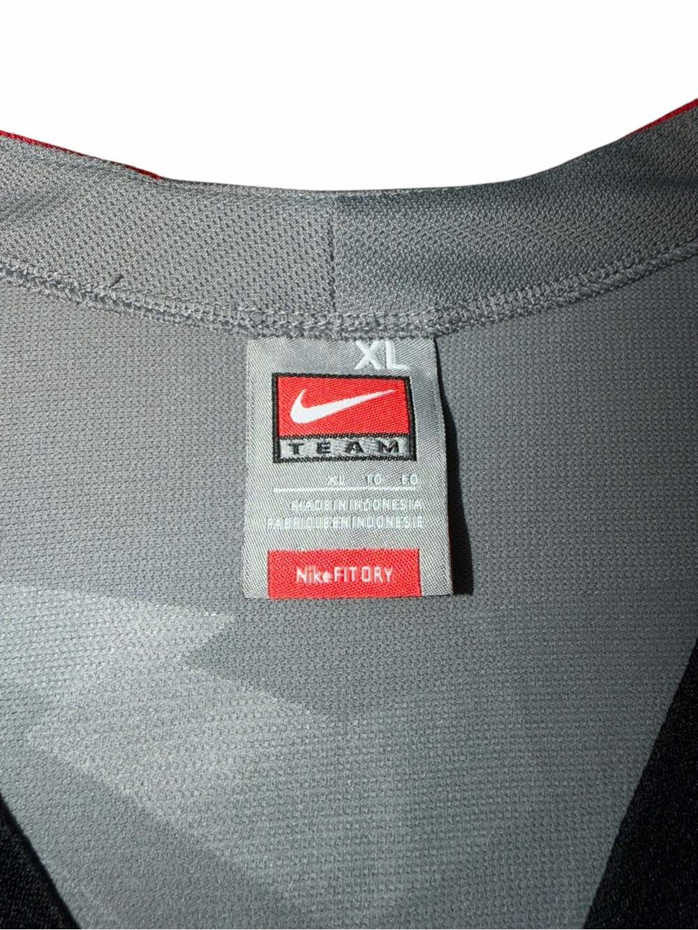 VTG Nike Ohio State Buckeyes Basketball Jersey Size XL Red/Gray Y2K Sportswear - Picture 10 of 10